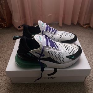Air Max 270 “Grape”